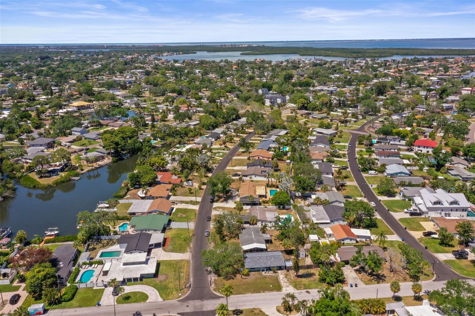 4327 HUNTINGTON ST NE, ST PETERSBURG, FL, 33703