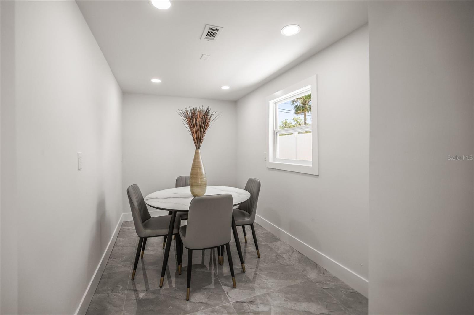 4327 HUNTINGTON ST NE, ST PETERSBURG, FL, 33703
