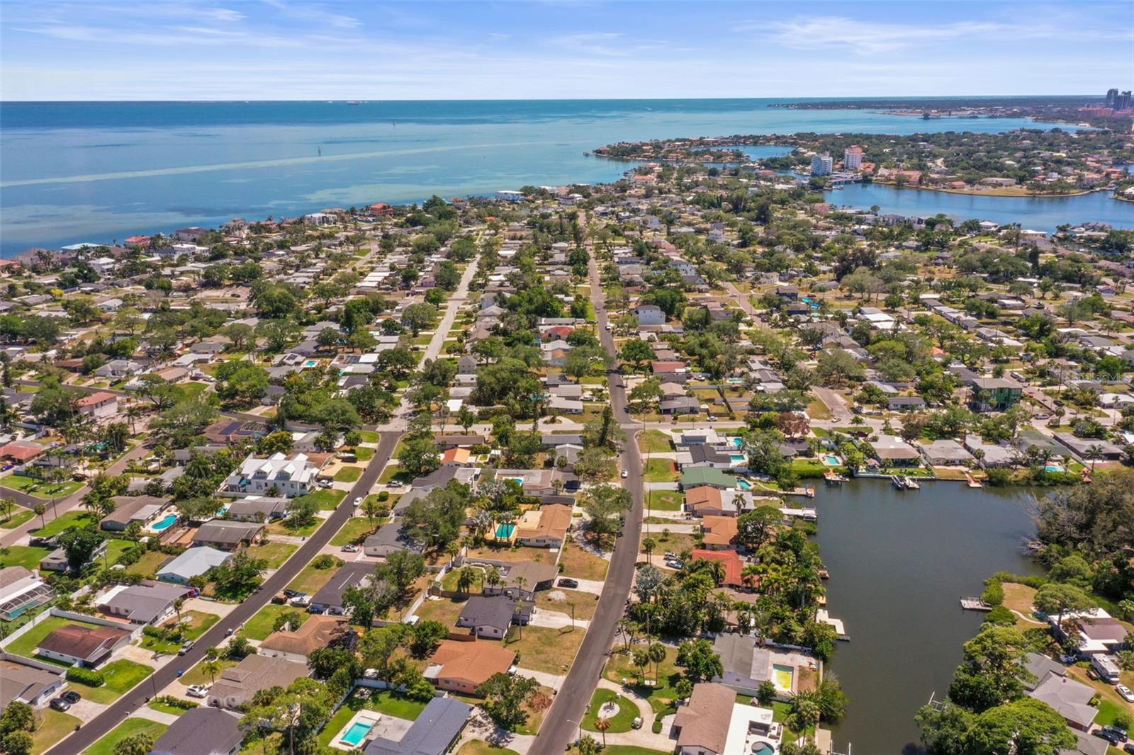4327 HUNTINGTON ST NE, ST PETERSBURG, FL, 33703