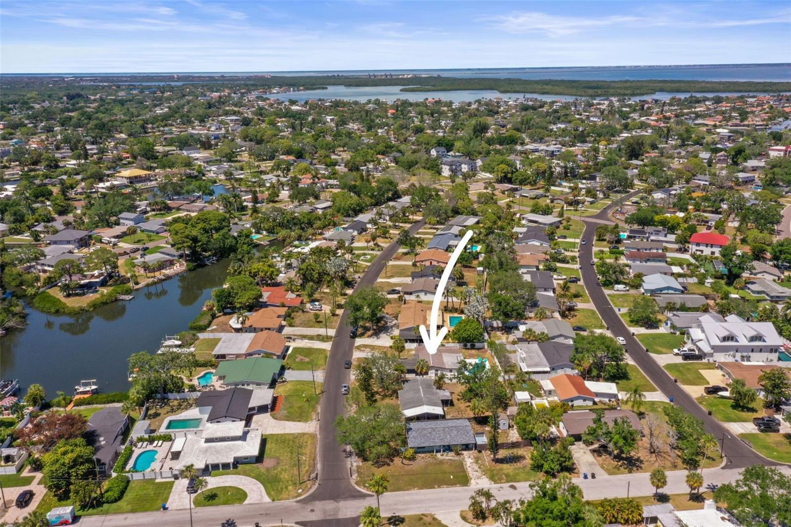 4327 HUNTINGTON ST NE, ST PETERSBURG, FL, 33703