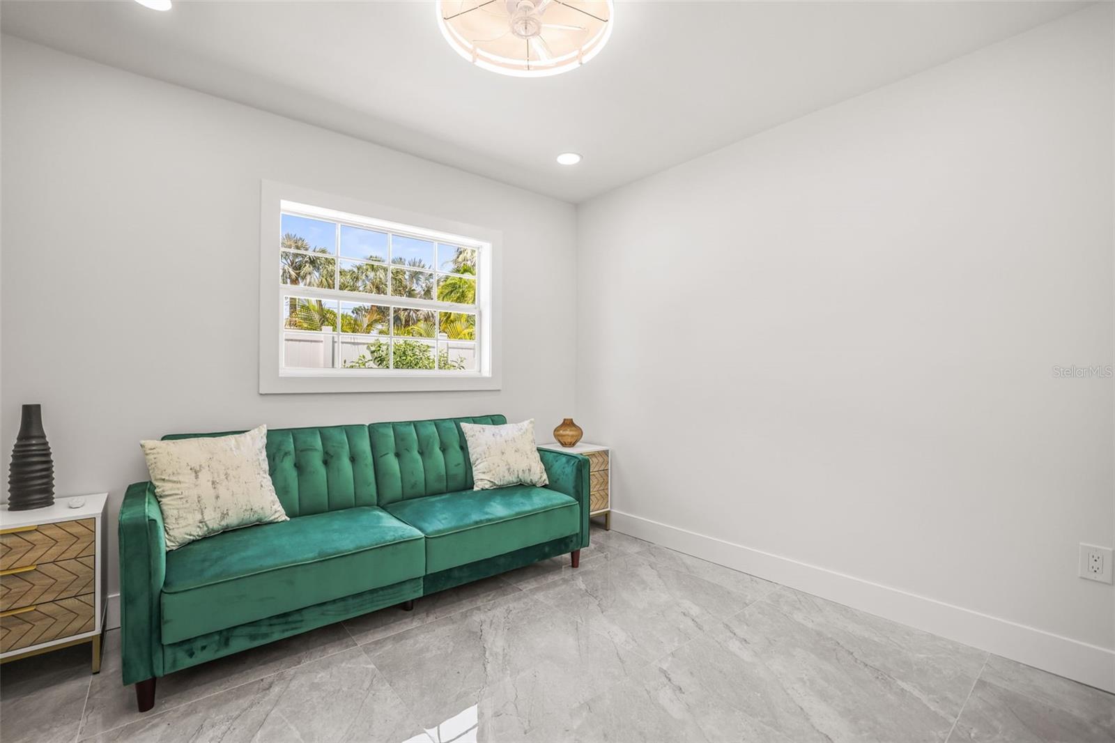 4327 HUNTINGTON ST NE, ST PETERSBURG, FL, 33703
