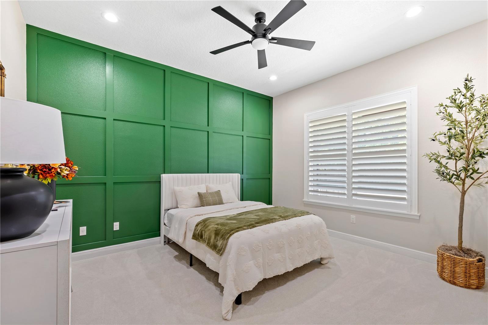 22250 DEER PARK AVE, EUSTIS, FL, 32736
