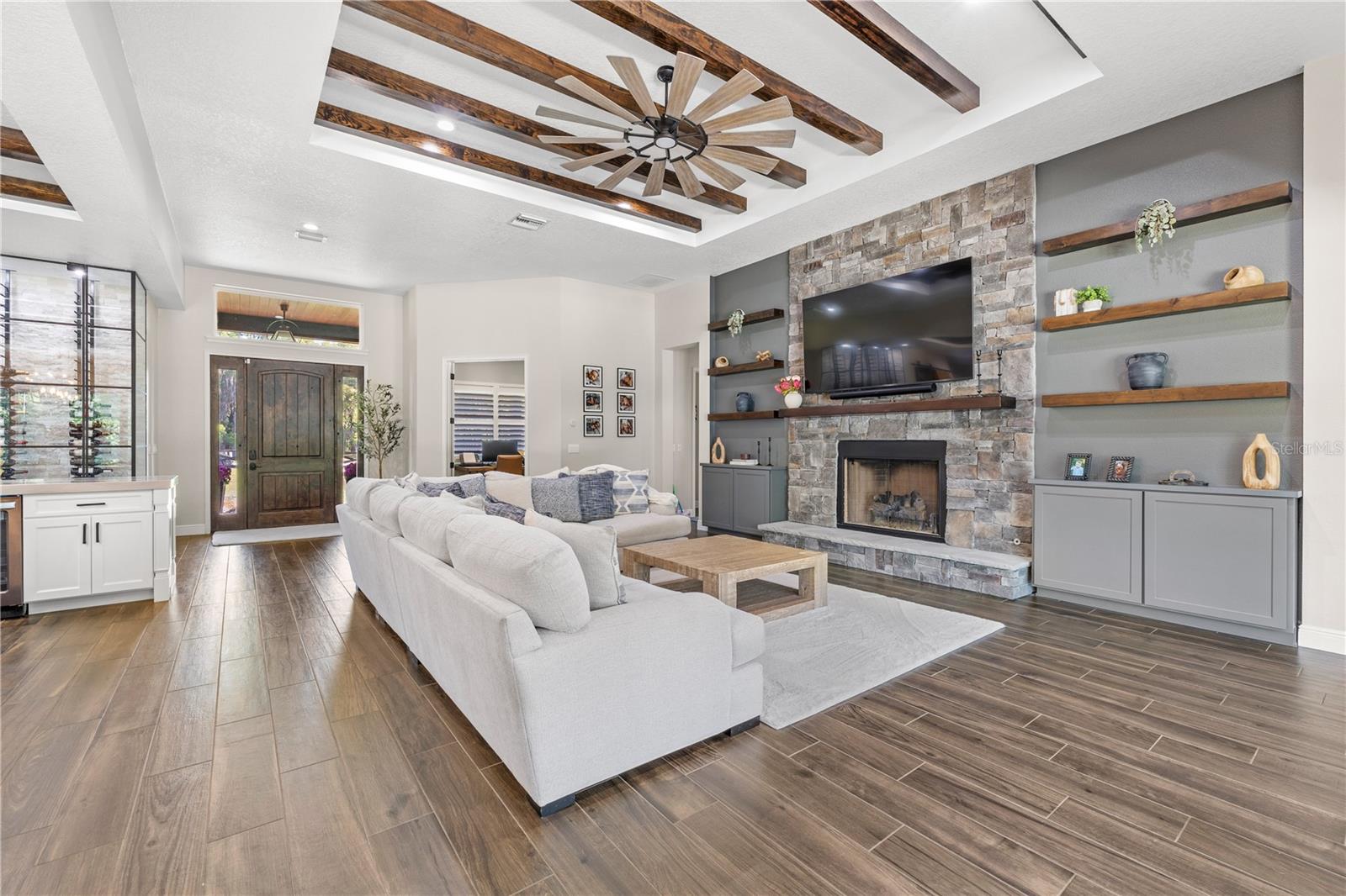 22250 DEER PARK AVE, EUSTIS, FL, 32736