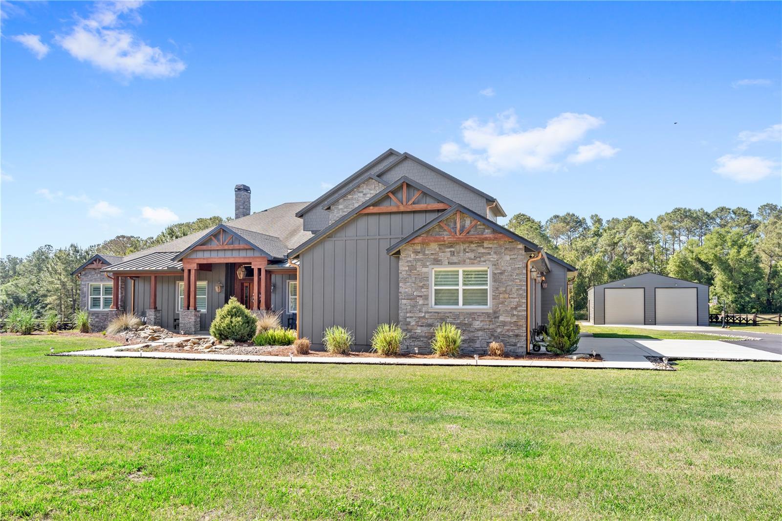 22250 DEER PARK AVE, EUSTIS, FL, 32736