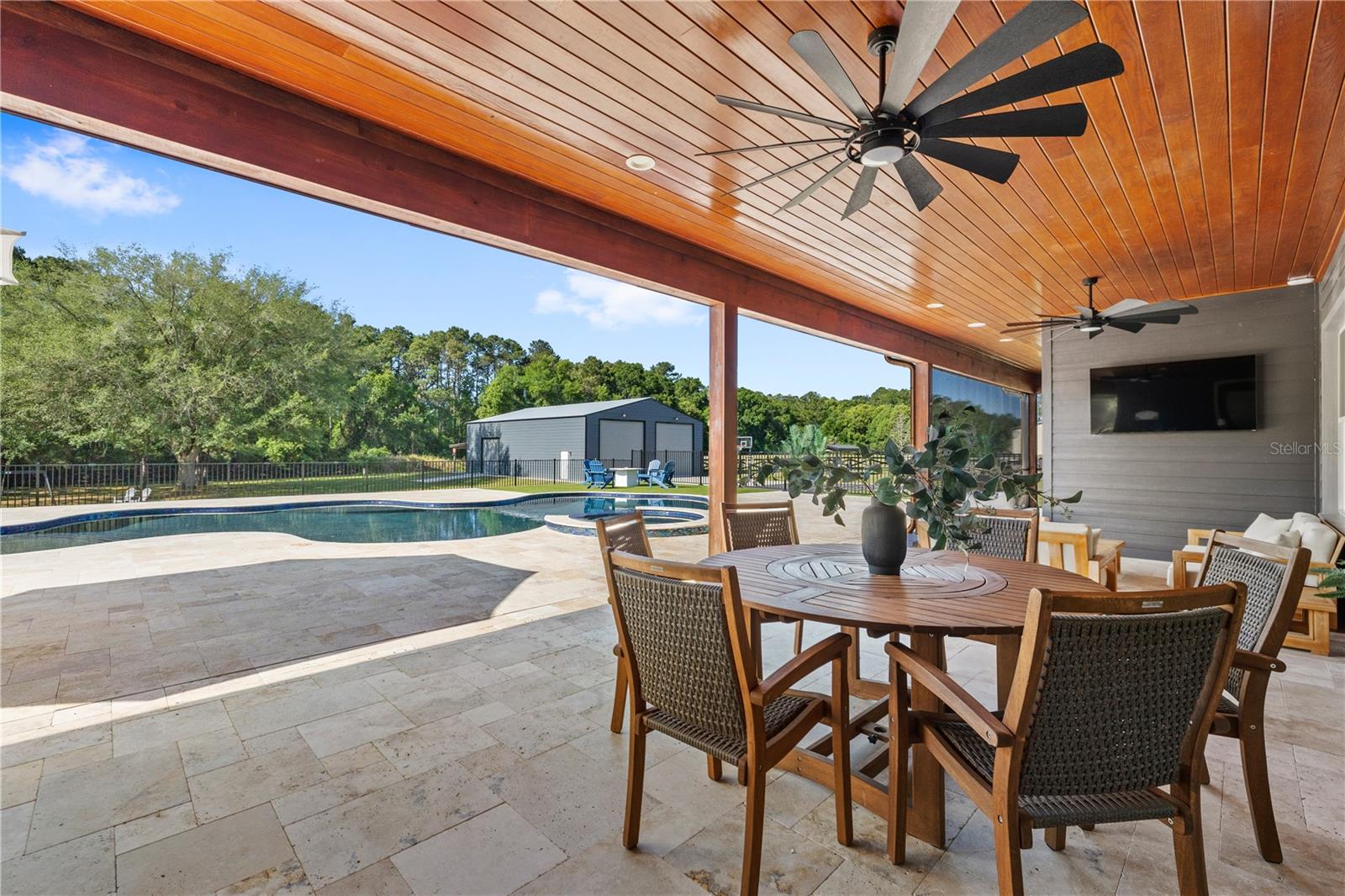 22250 DEER PARK AVE, EUSTIS, FL, 32736