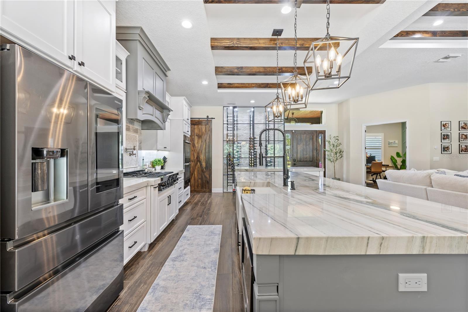 22250 DEER PARK AVE, EUSTIS, FL, 32736