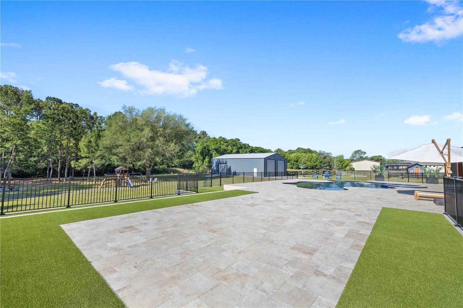 22250 DEER PARK AVE, EUSTIS, FL, 32736