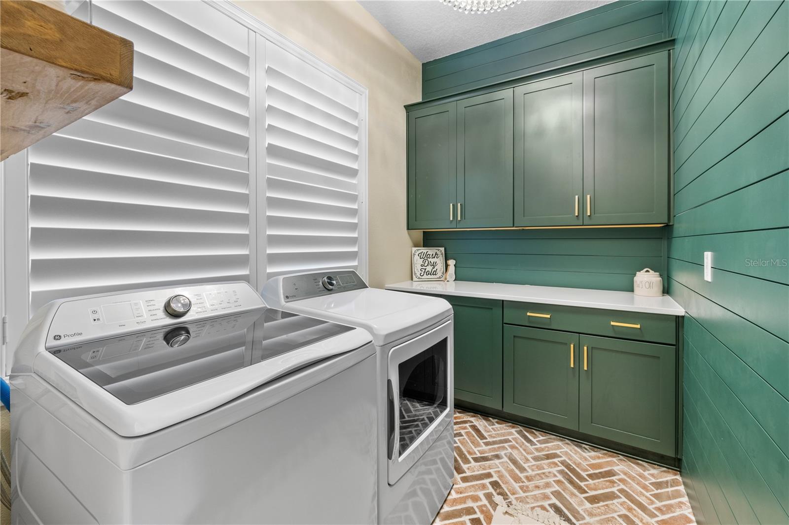 22250 DEER PARK AVE, EUSTIS, FL, 32736