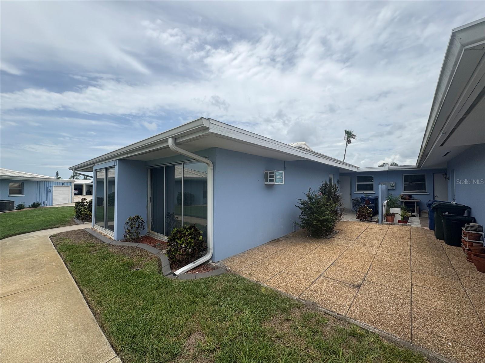 3636 VILLAGE GREEN DR #304, SARASOTA, FL, 34239