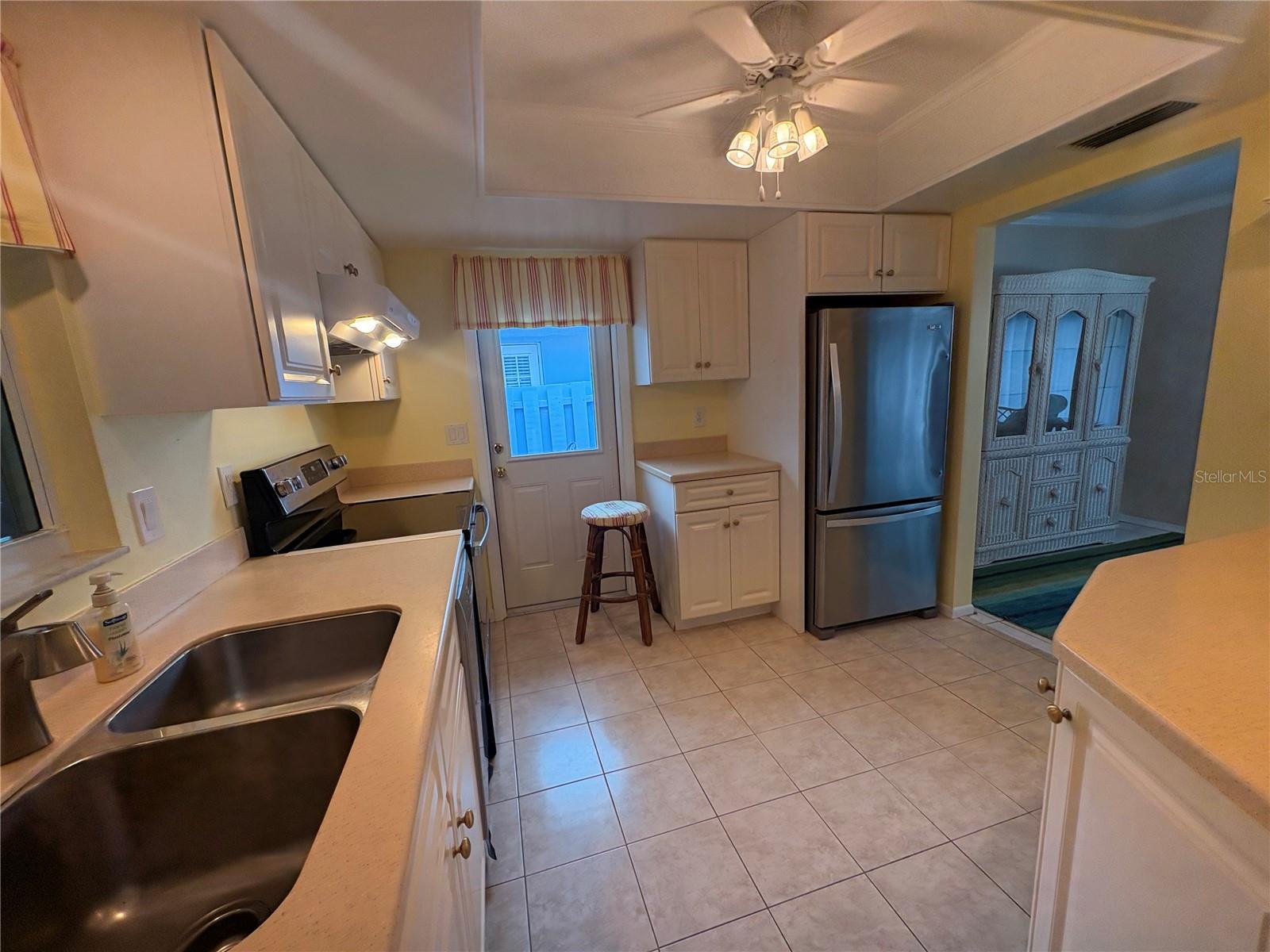 3636 VILLAGE GREEN DR #304, SARASOTA, FL, 34239