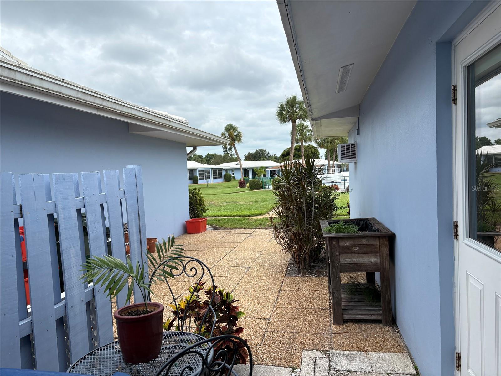 3636 VILLAGE GREEN DR #304, SARASOTA, FL, 34239