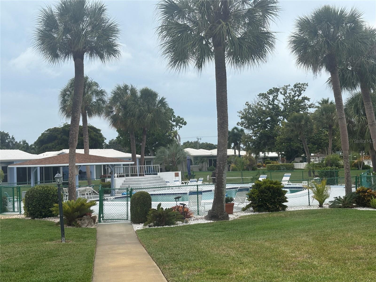 3636 VILLAGE GREEN DR #304, SARASOTA, FL, 34239