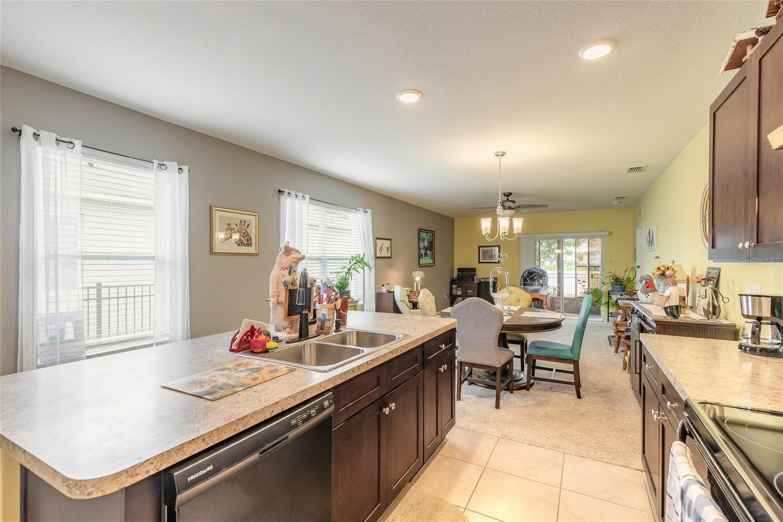 554 ARMOYAN WAY, NEW SMYRNA BEACH, FL, 32168