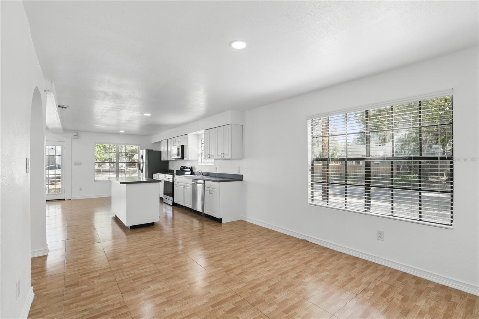 820 ALTALOMA AVE, ORLANDO, FL, 32803