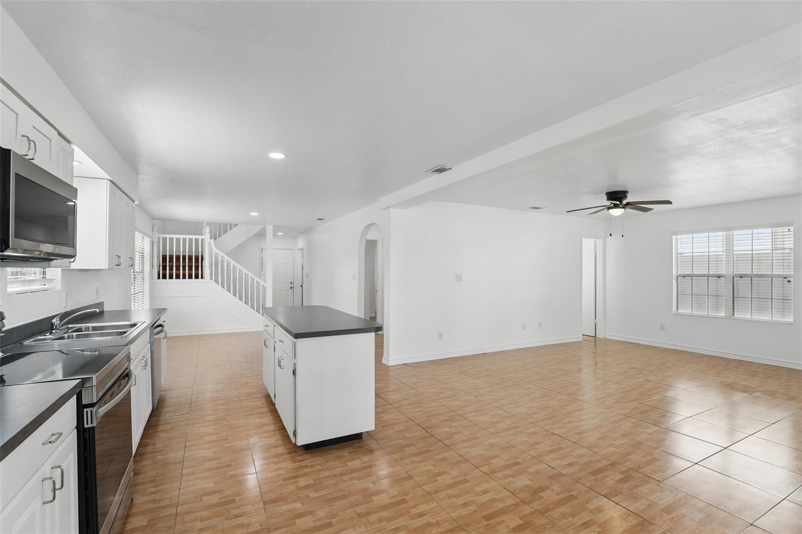 820 ALTALOMA AVE, ORLANDO, FL, 32803