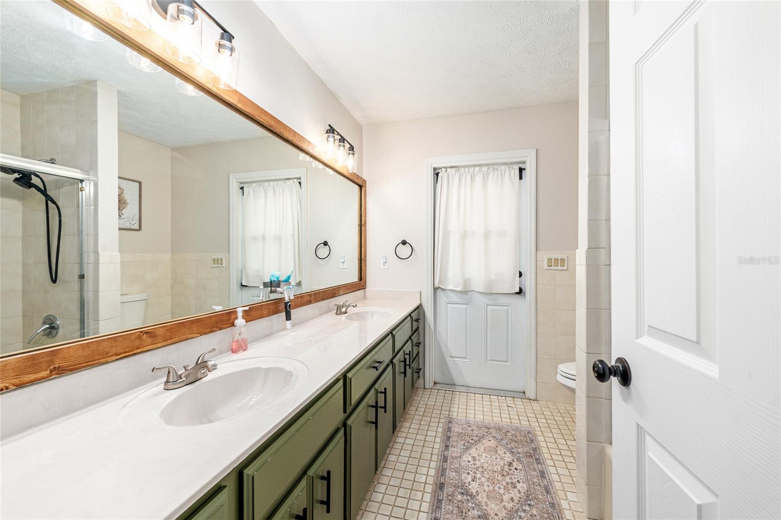 986 SE 57TH AVE, OCALA, FL, 34480