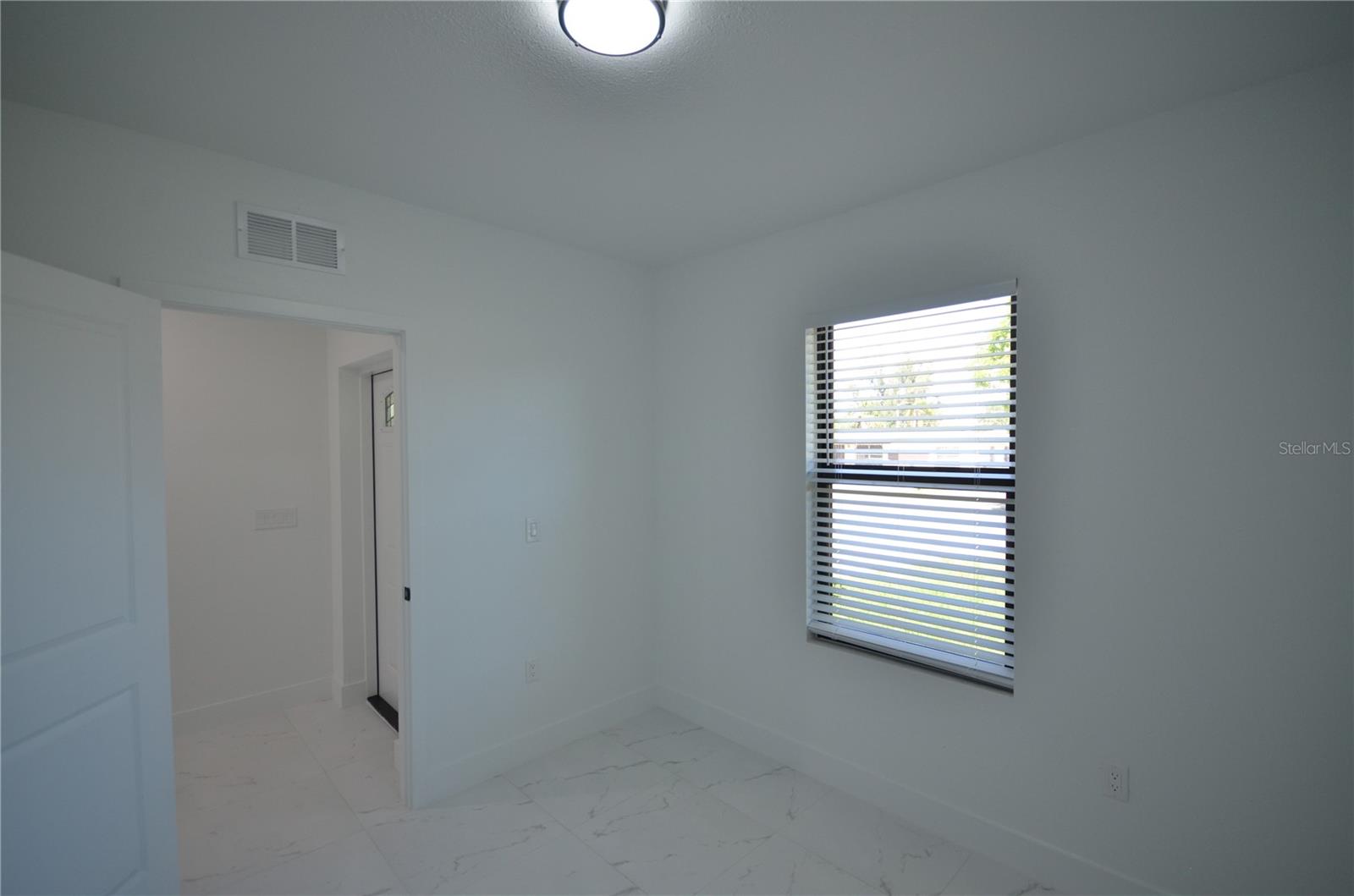 2188 BARKER BLVD, FORT MYERS, FL, 33916