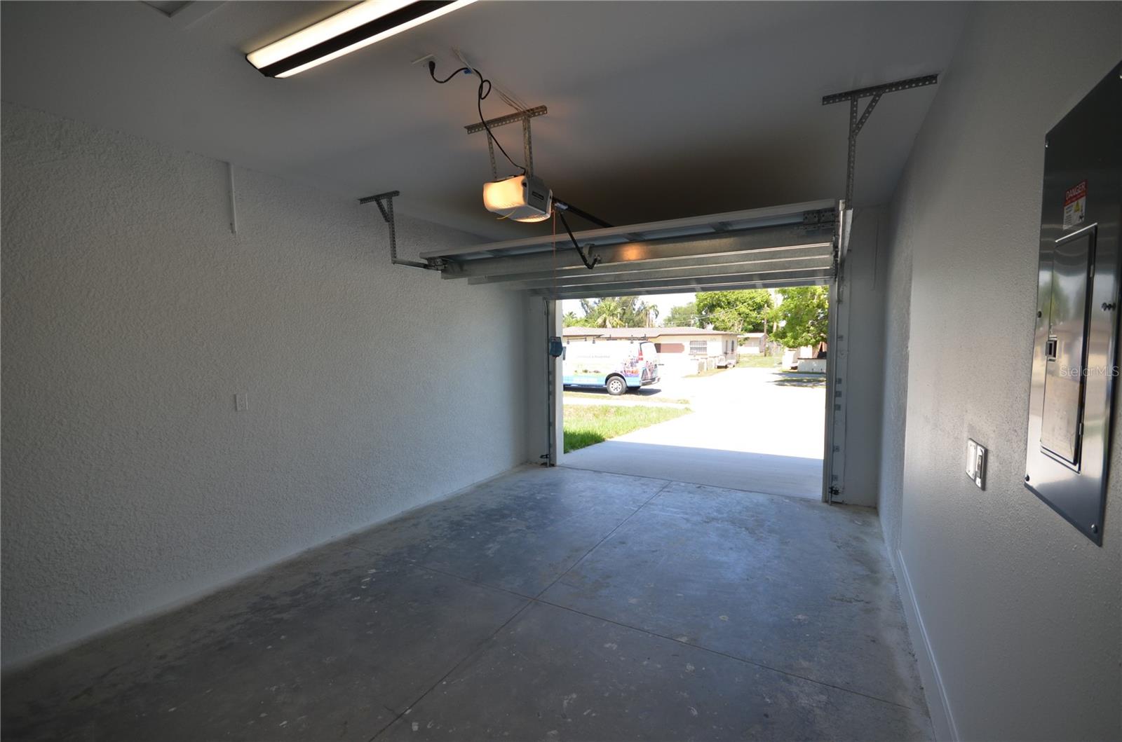 2188 BARKER BLVD, FORT MYERS, FL, 33916