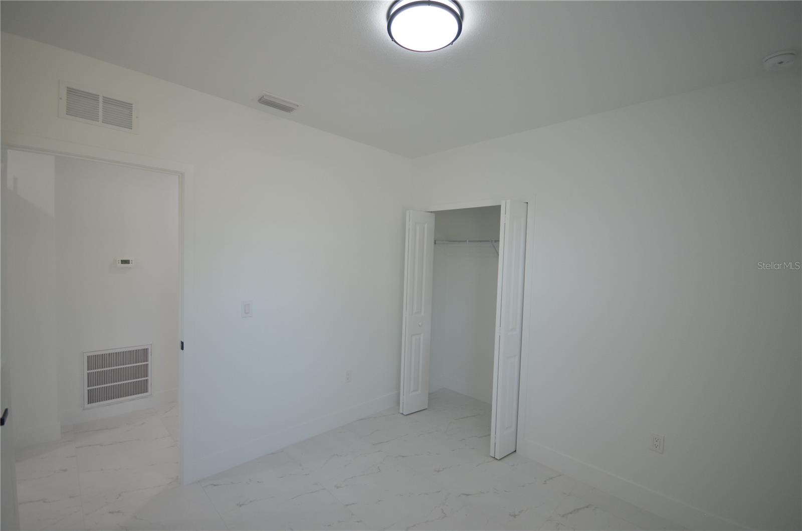 2188 BARKER BLVD, FORT MYERS, FL, 33916