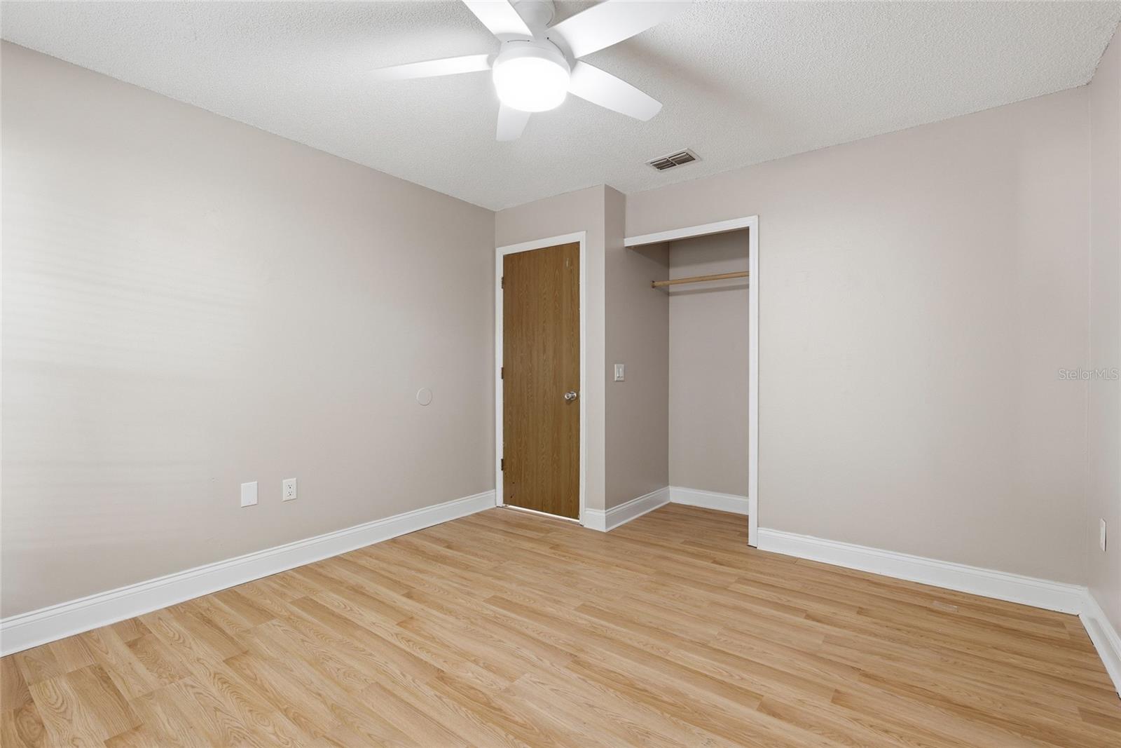 45 LAKE DR, DEBARY, FL, 32713