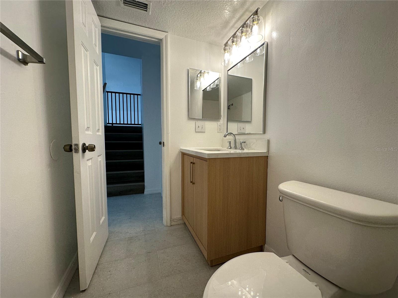 1817 TOWNHALL LN #1817, ORLANDO, FL, 32807