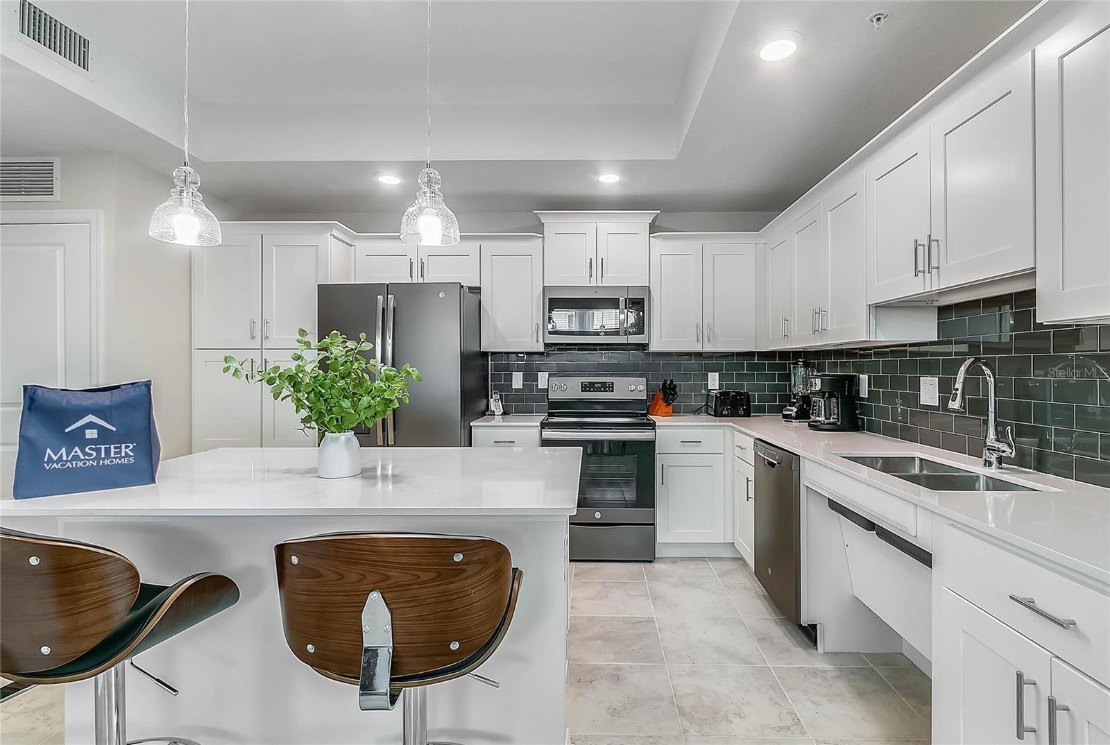 3141 PARADOX CIR #208, KISSIMMEE, FL, 34746