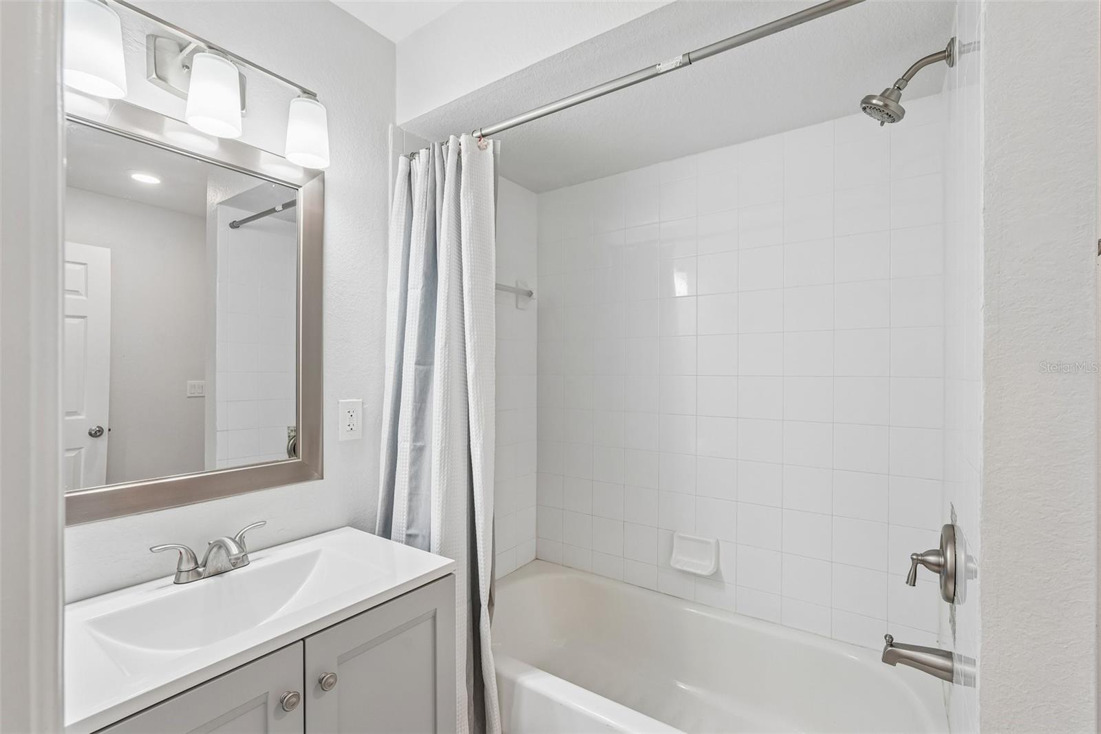 4317 NW 40TH TER, CAPE CORAL, FL, 33993
