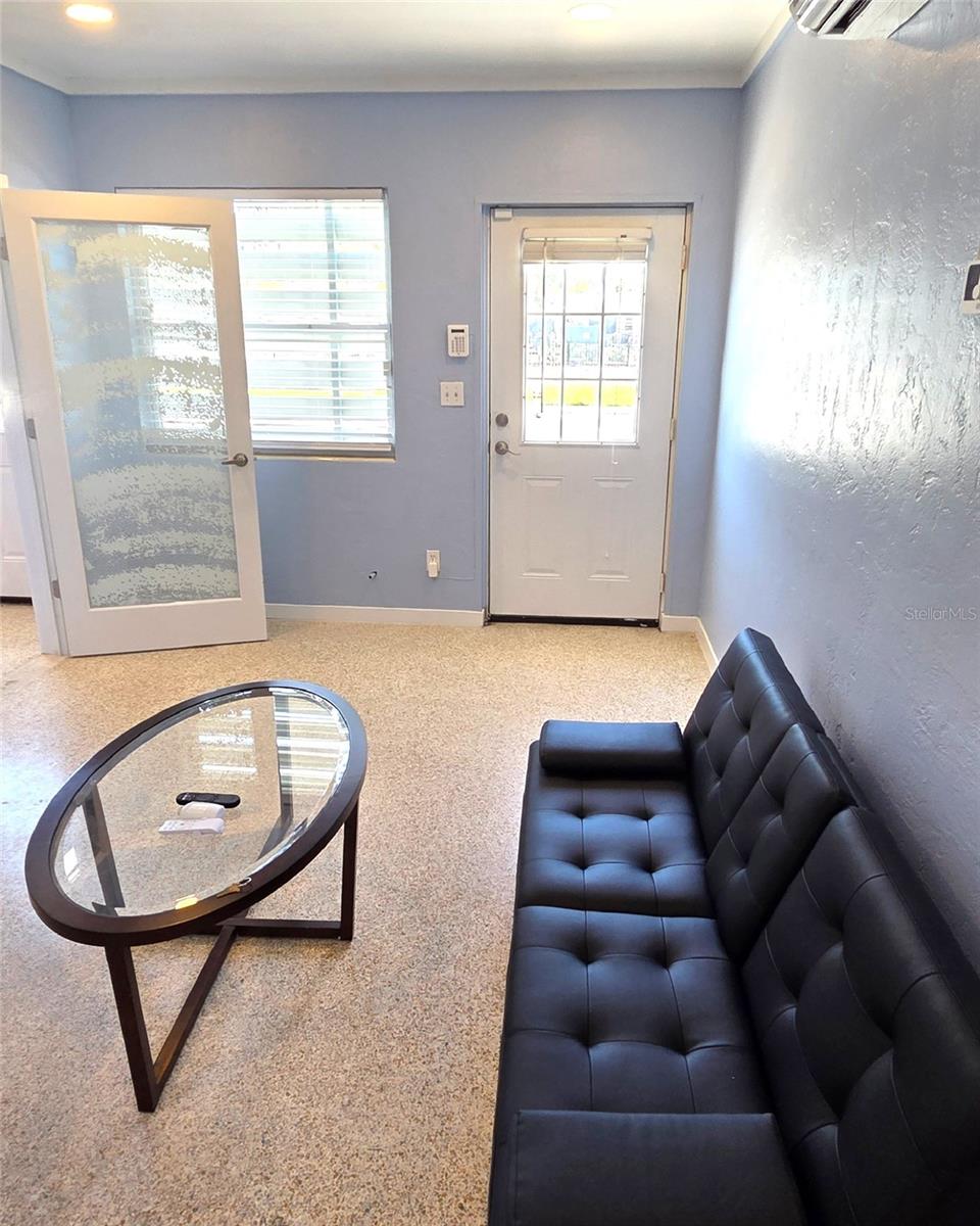 921 RIDGEWOOD AVE #A, HOLLY HILL, FL, 32117
