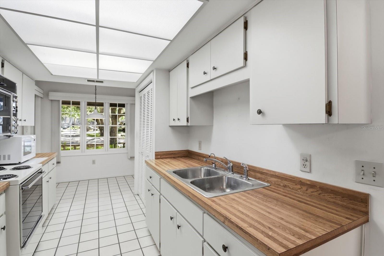 3840 N PARKSIDE VILLAGE TER, BEVERLY HILLS, FL, 34465