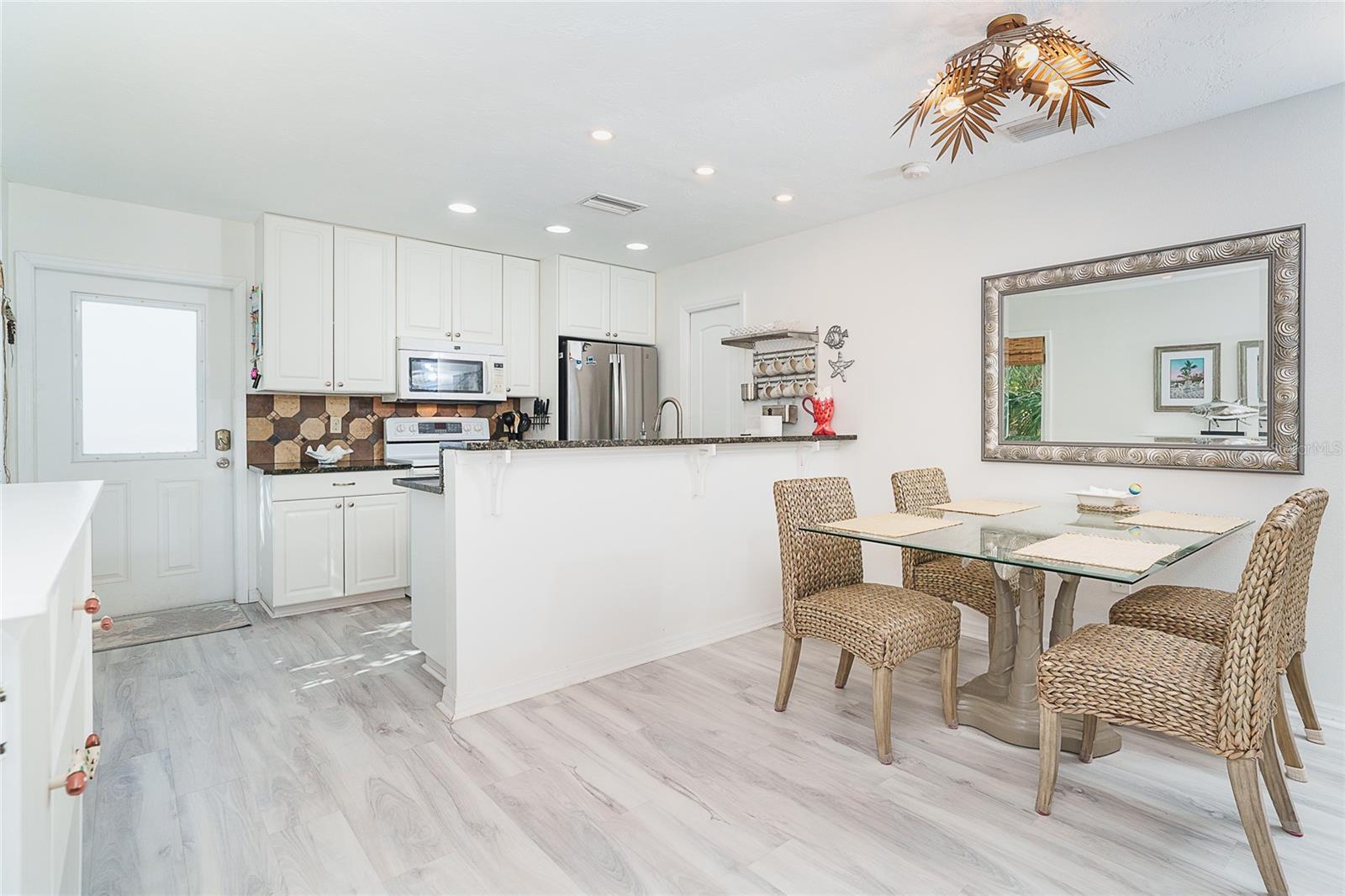184 N GULF BLVD #8, PLACIDA, FL, 33946