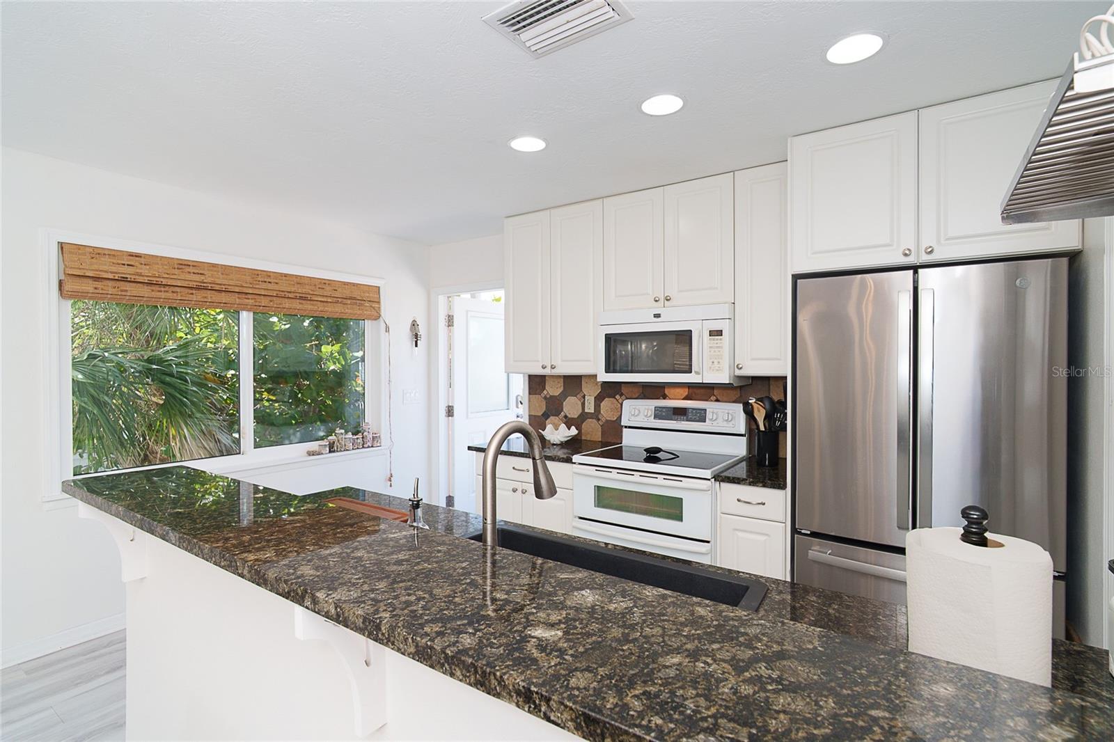 184 N GULF BLVD #8, PLACIDA, FL, 33946