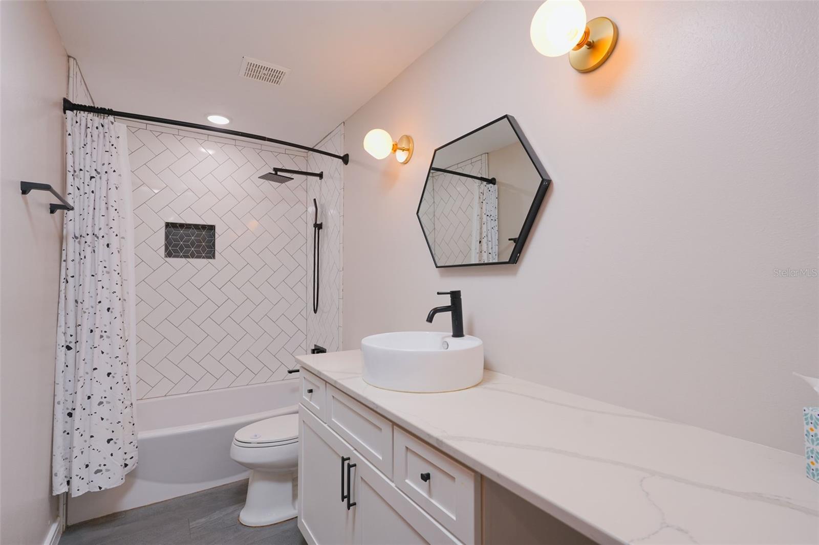 5328 ALCOM DR, ORLANDO, FL, 32812