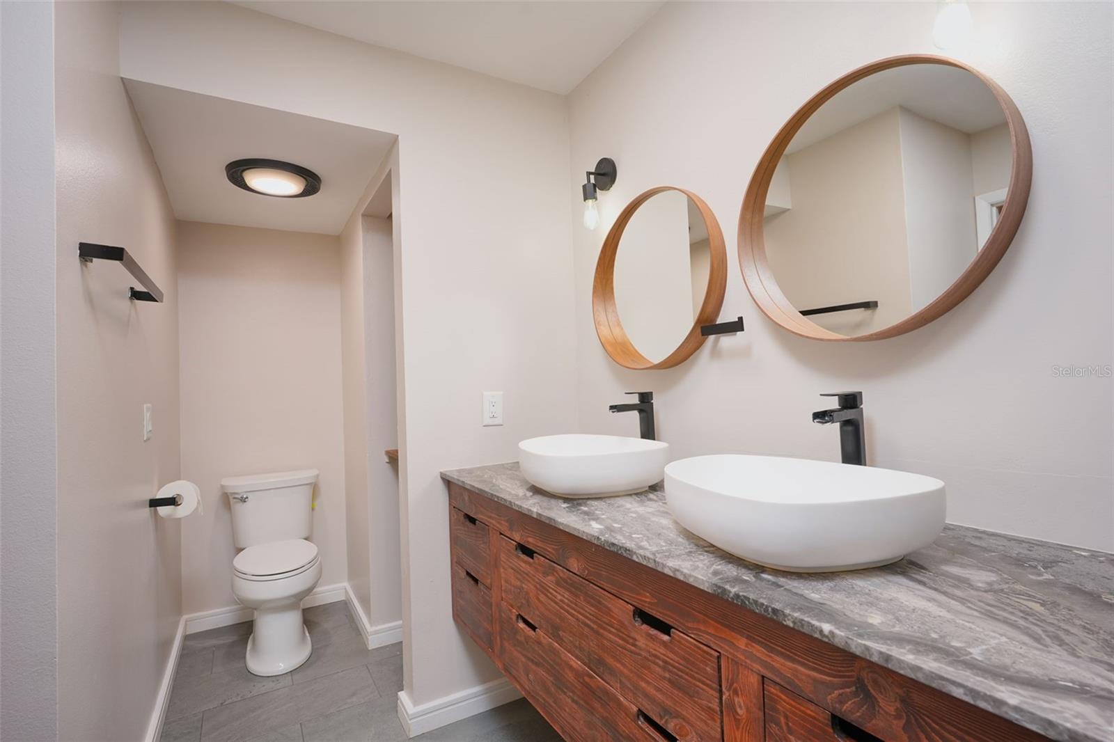 5328 ALCOM DR, ORLANDO, FL, 32812