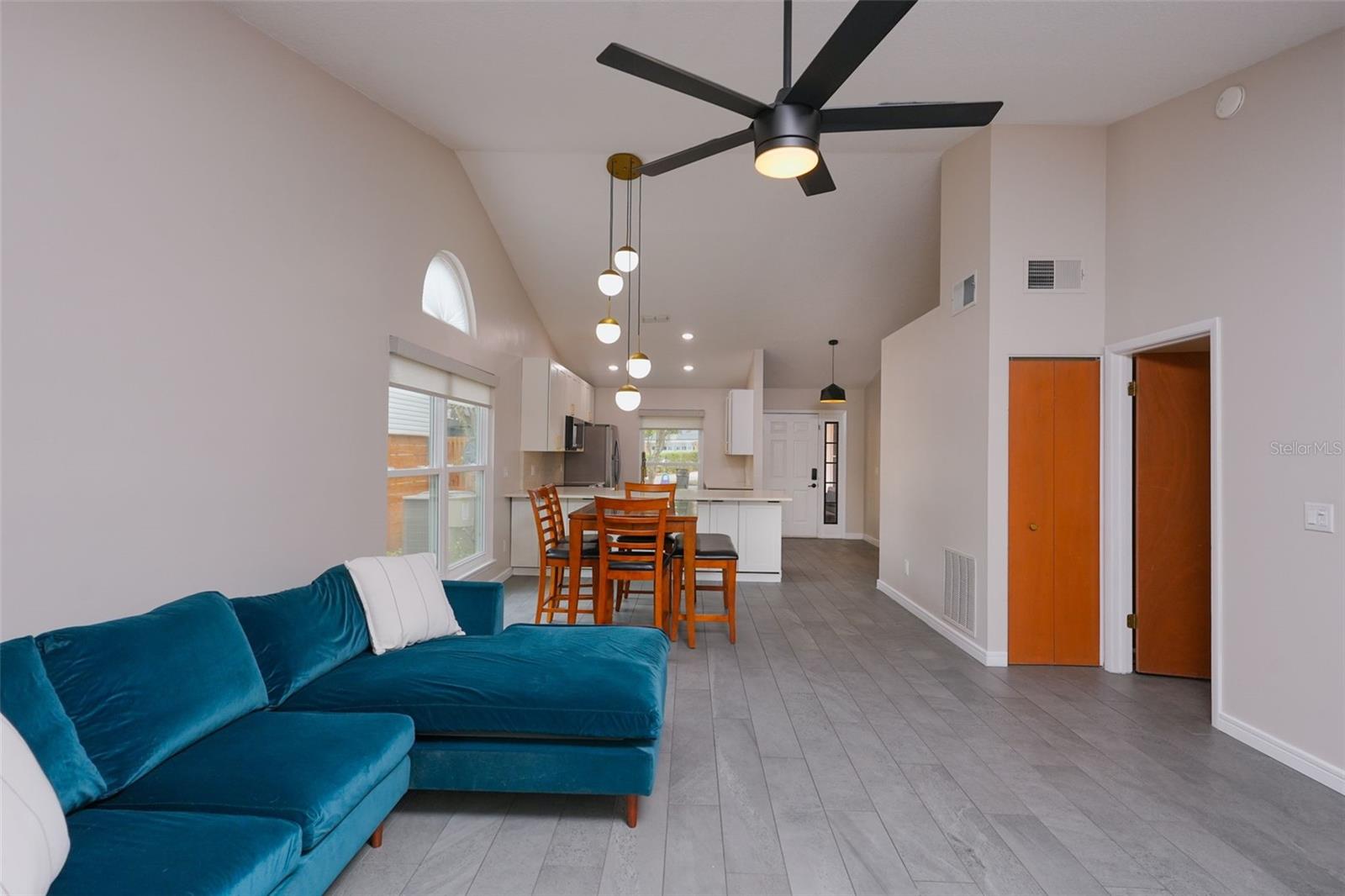 5328 ALCOM DR, ORLANDO, FL, 32812