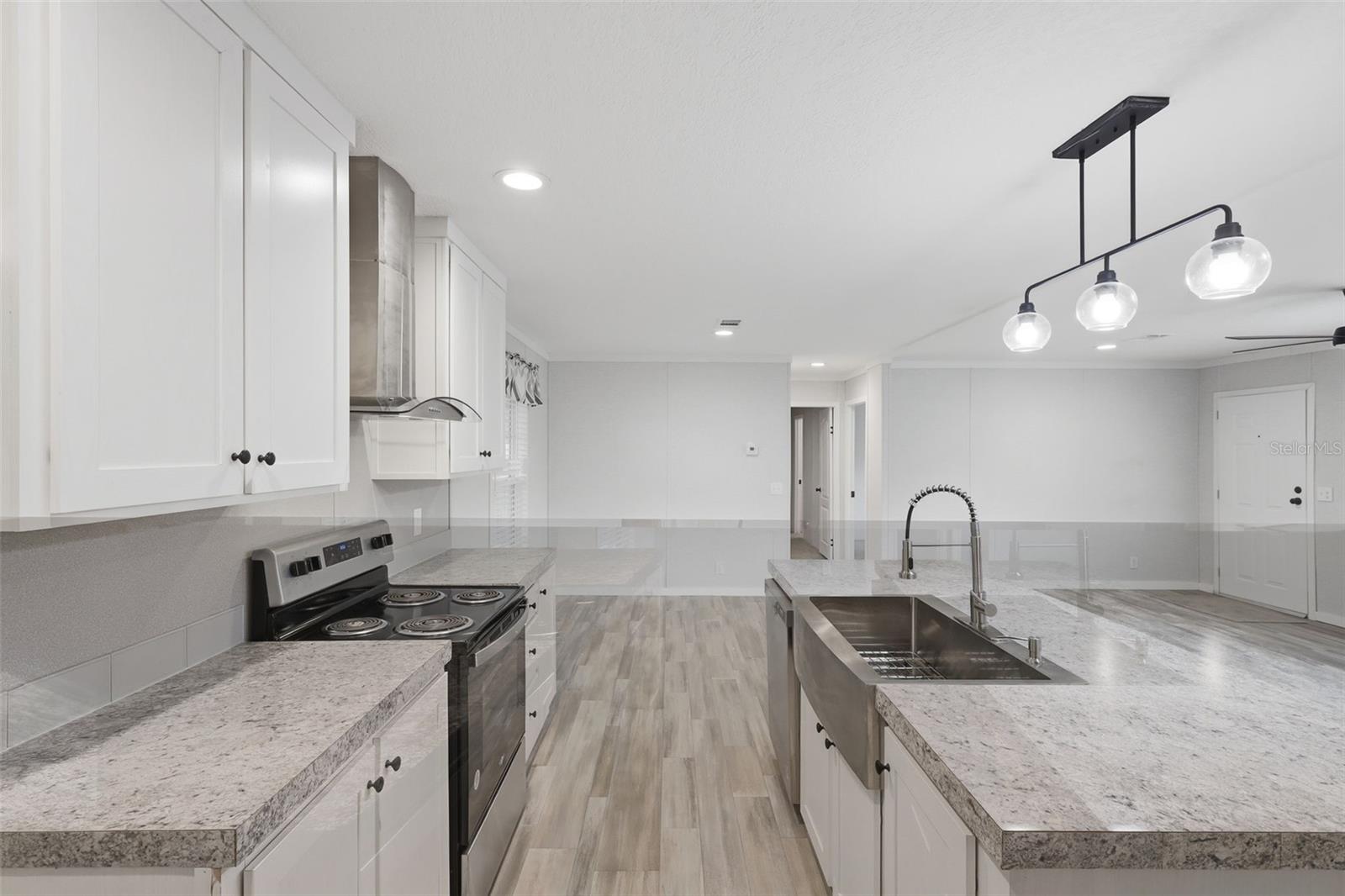 781 BAYOU DR, CASSELBERRY, FL, 32707