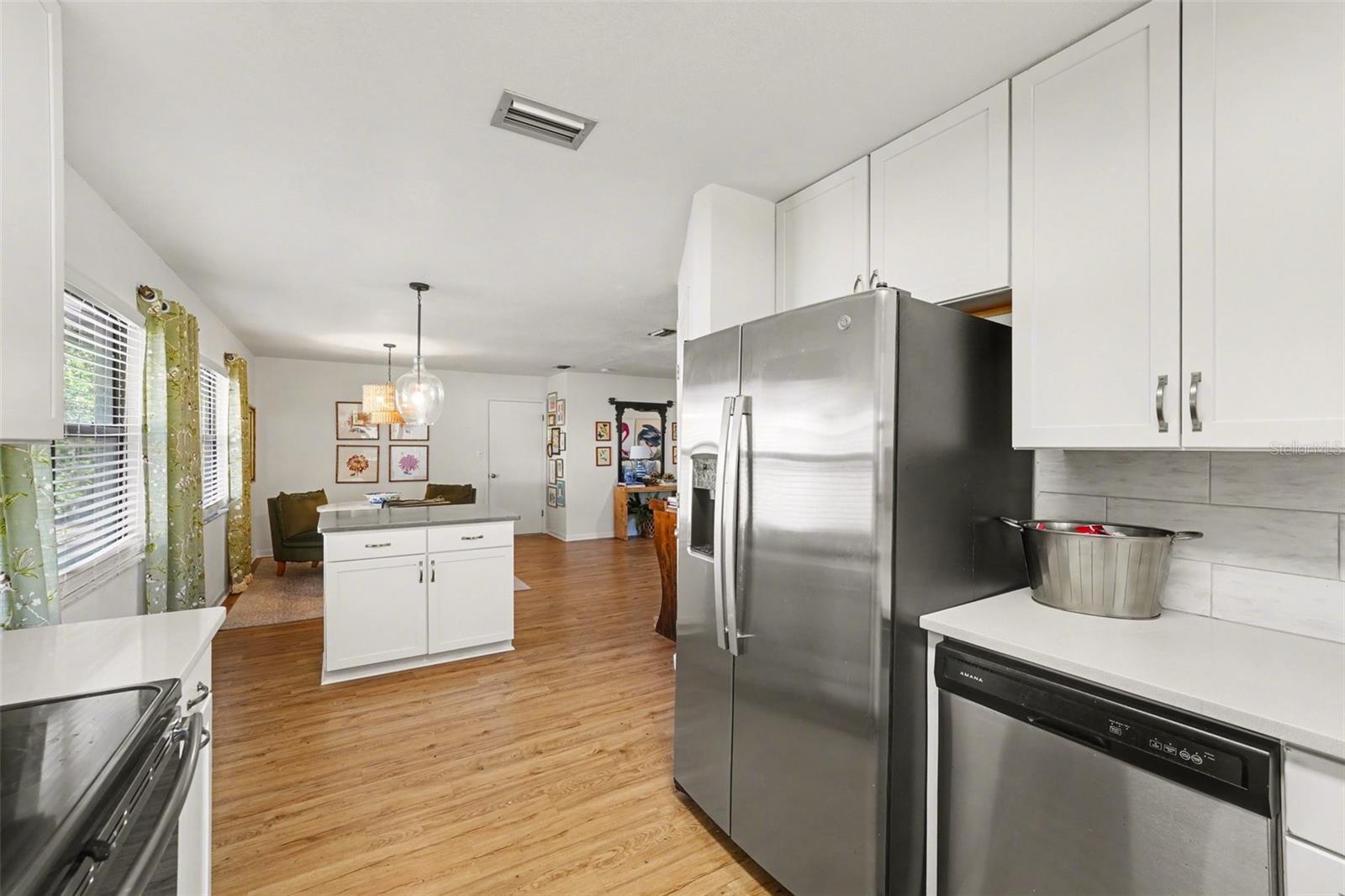 851 ROLLING WOODS LN, LAKELAND, FL, 33813