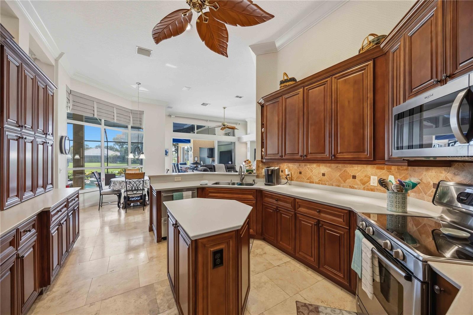 451 FIELDSTONE DR, VENICE, FL, 34292