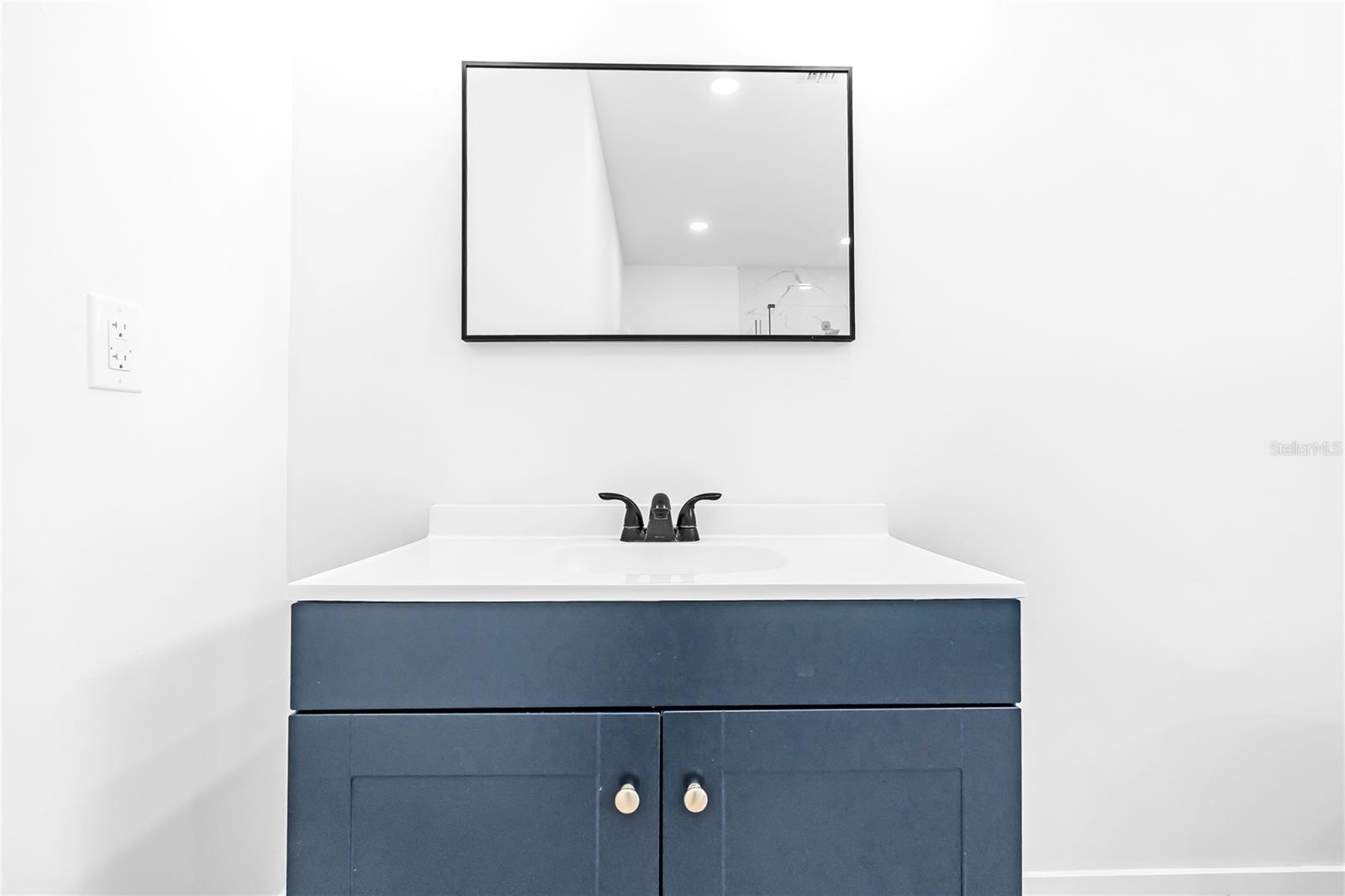 660 S ZAMBRIA ST, CLEWISTON, FL, 33440