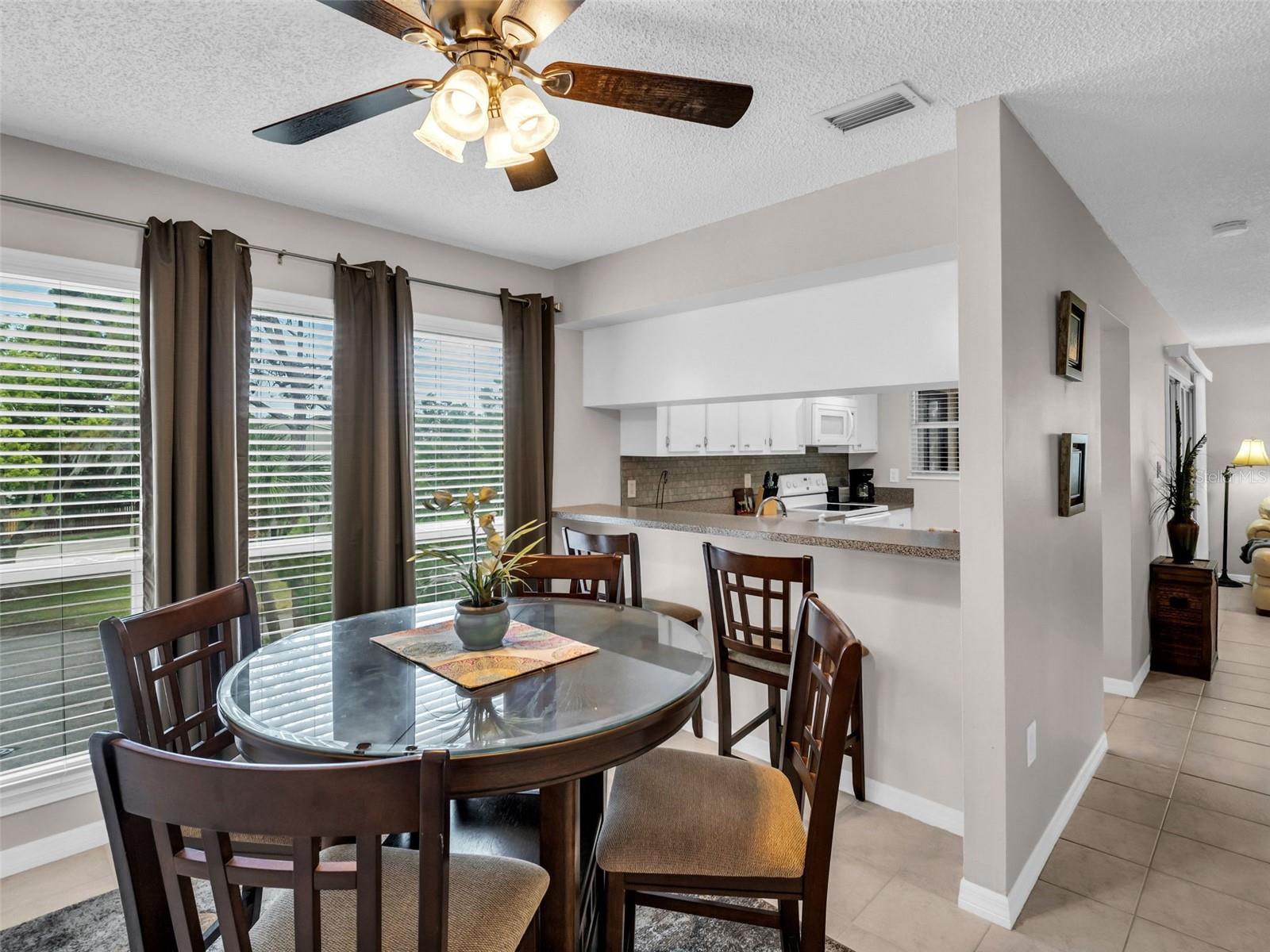 608 WINDRUSH BAY DR #225, TARPON SPRINGS, FL, 34689