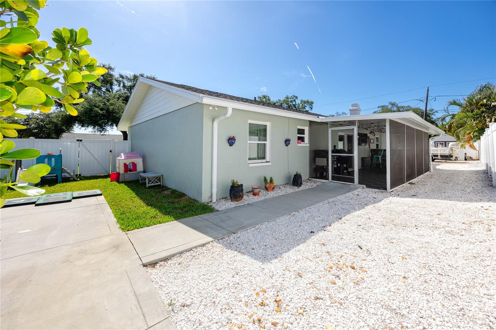 4550 3RD ST N, ST PETERSBURG, FL, 33703