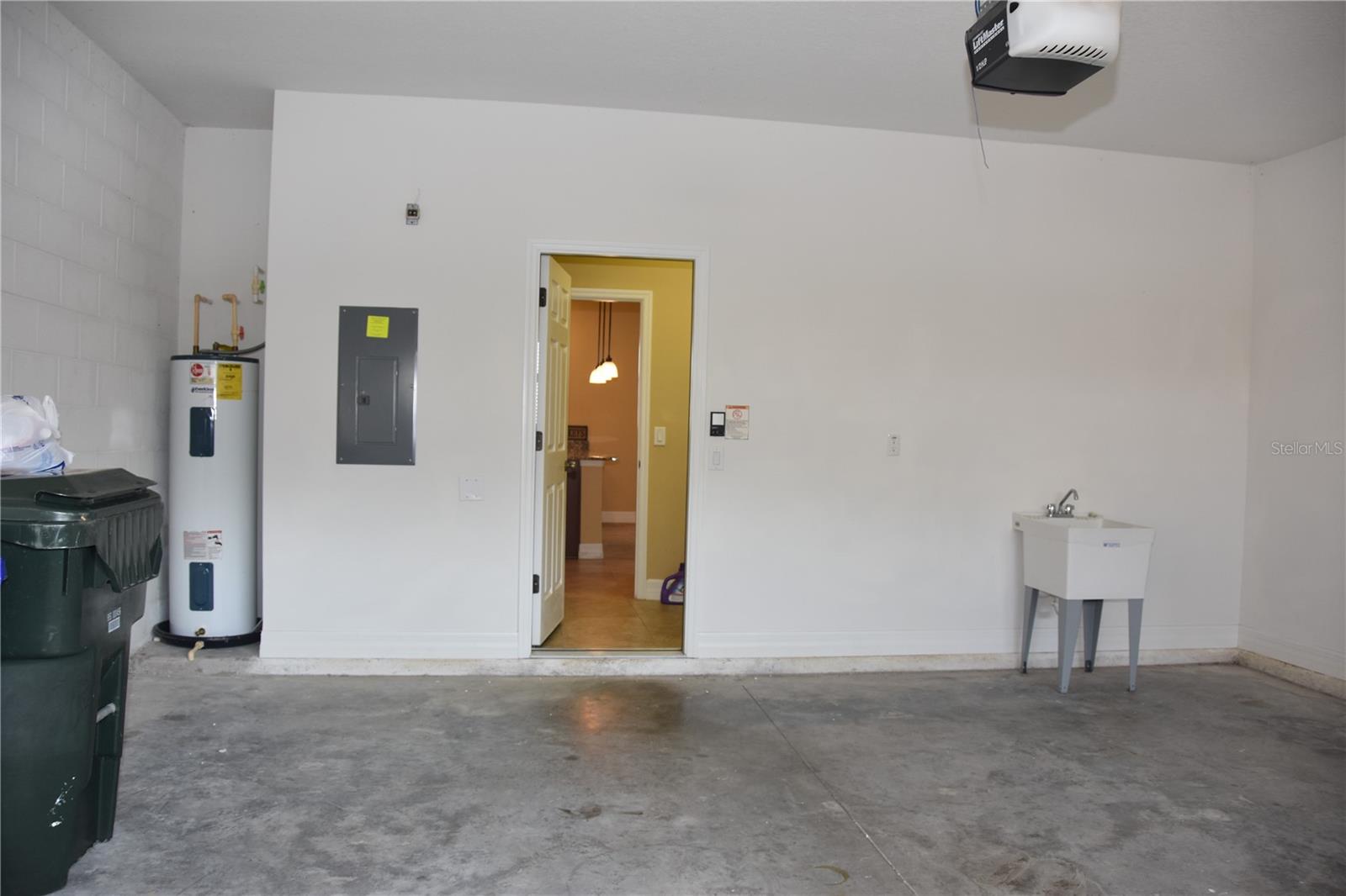 2274 GENEVA DR, LAKELAND, FL, 33805