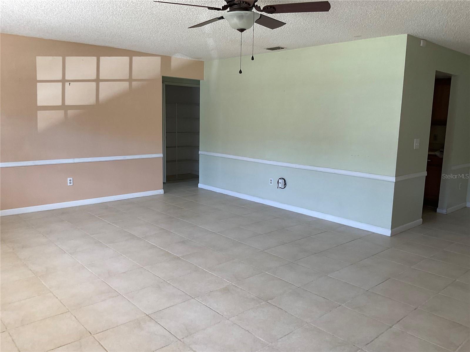 1073 W EMBASSY DR, DELTONA, FL, 32725