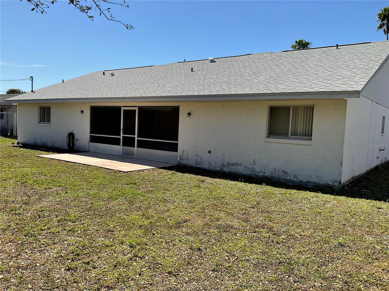 1073 W EMBASSY DR, DELTONA, FL, 32725