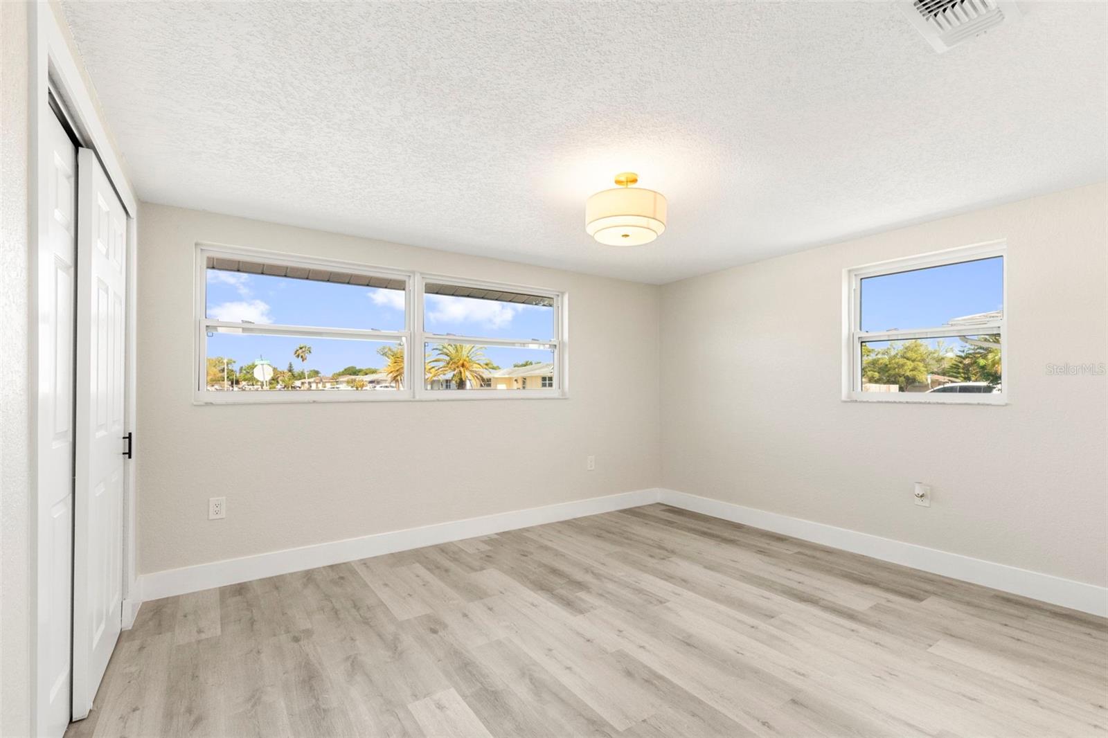 10200 AMADEUS DR, PORT RICHEY, FL, 34668