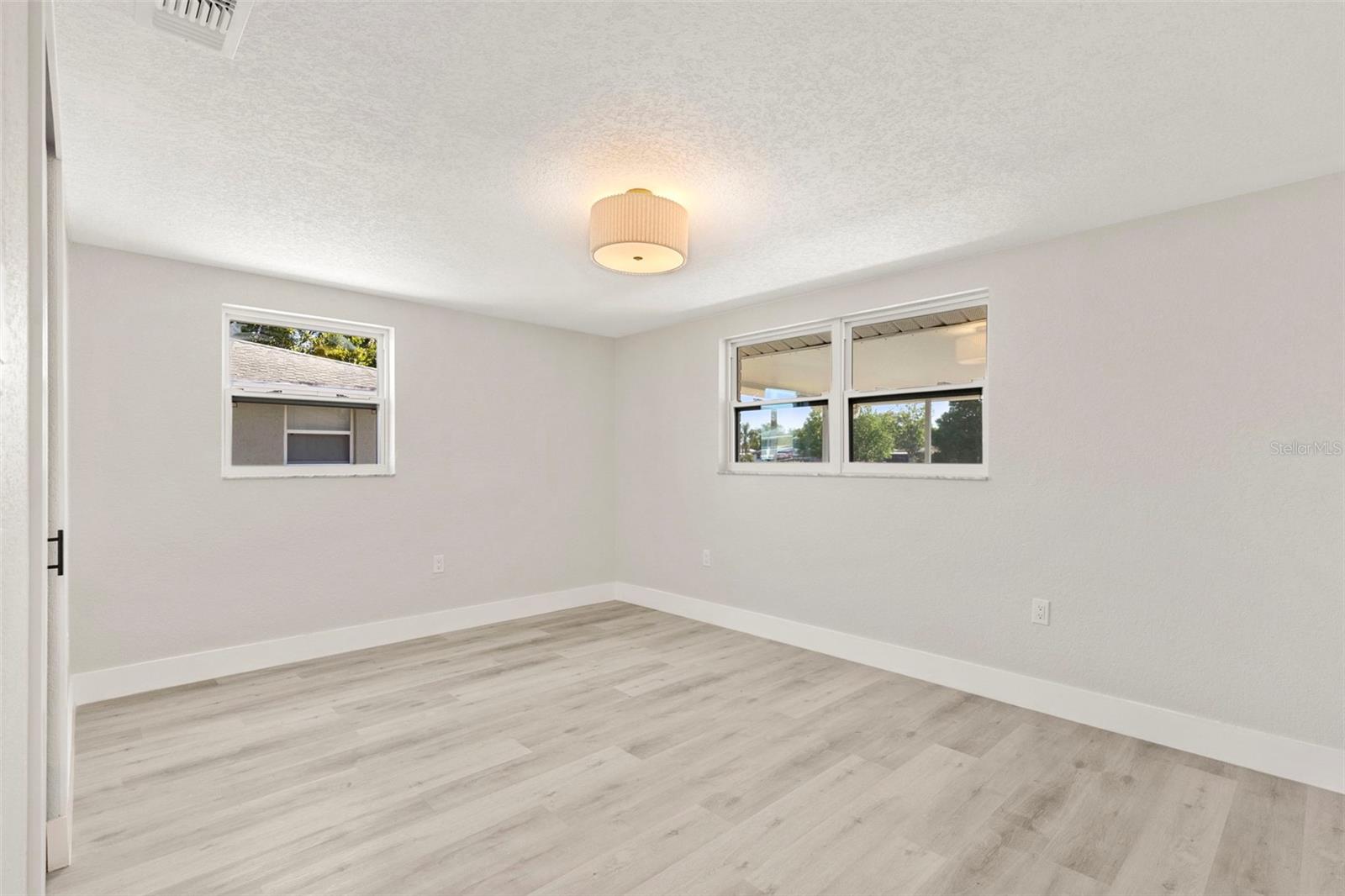 10200 AMADEUS DR, PORT RICHEY, FL, 34668