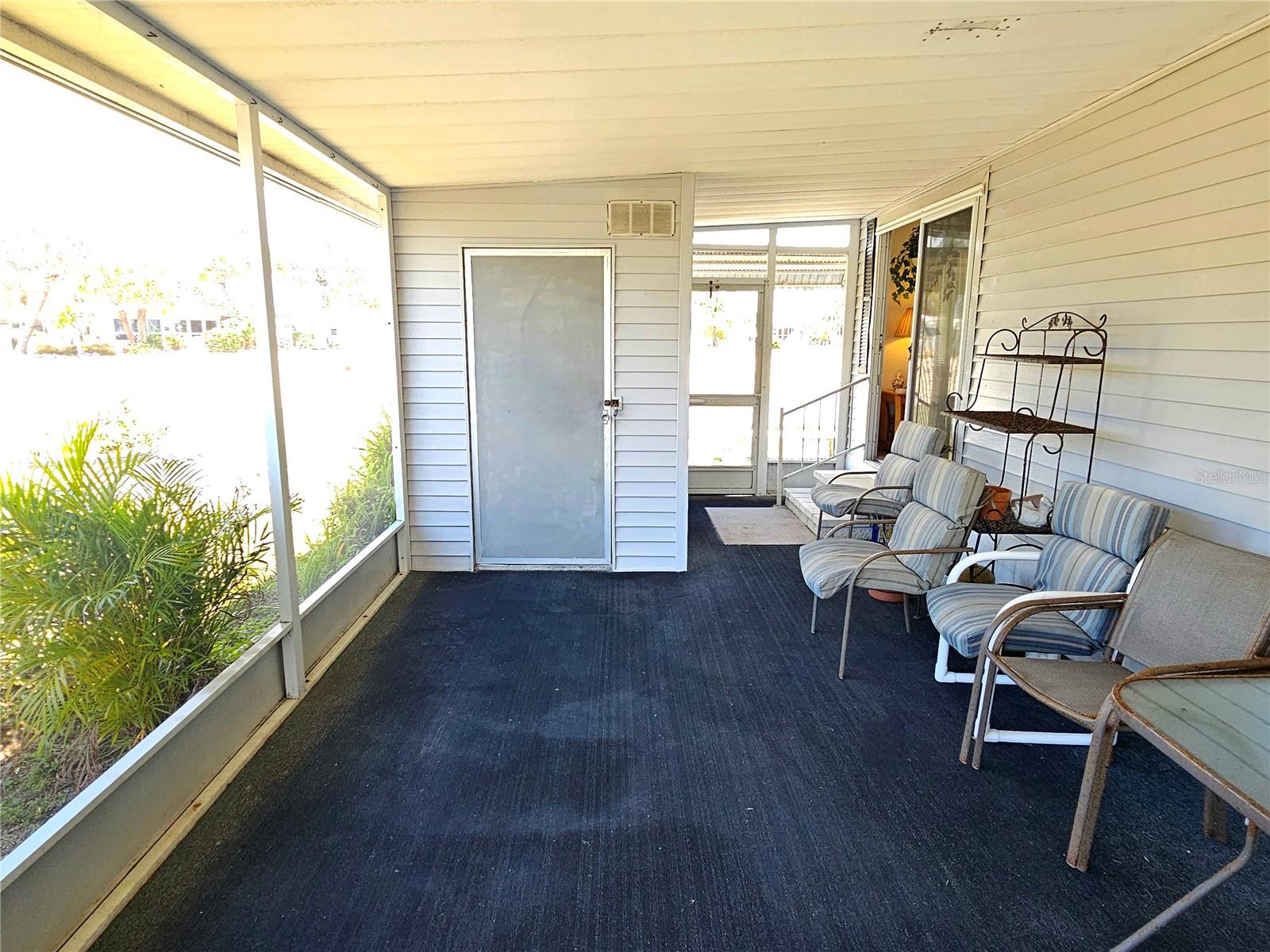 110 ROMA RD, VENICE, FL, 34285