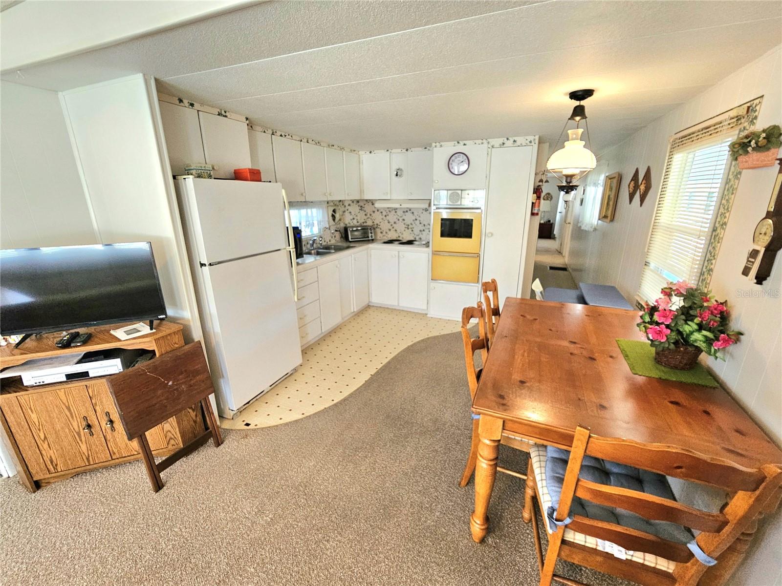 110 ROMA RD, VENICE, FL, 34285
