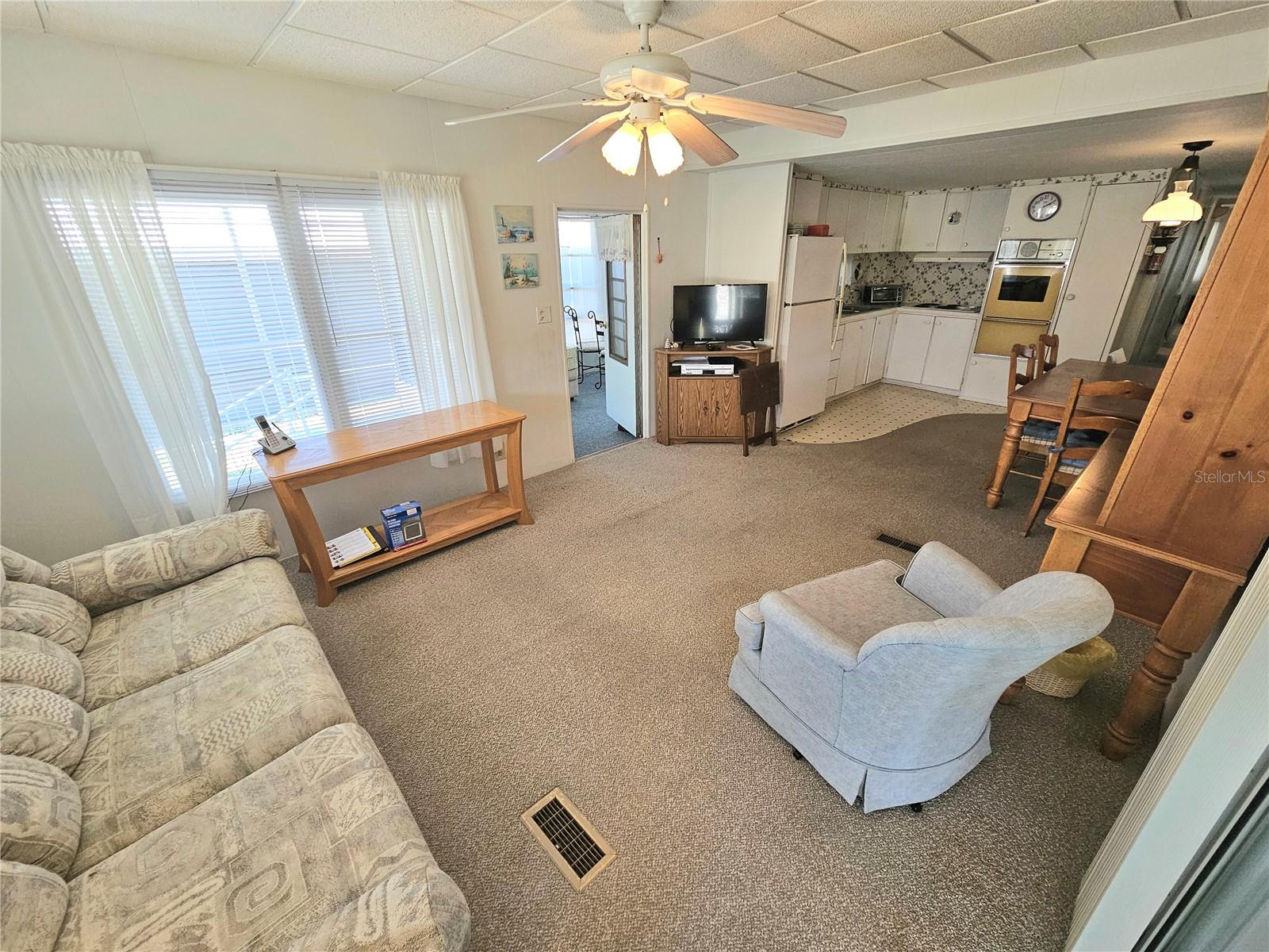 110 ROMA RD, VENICE, FL, 34285