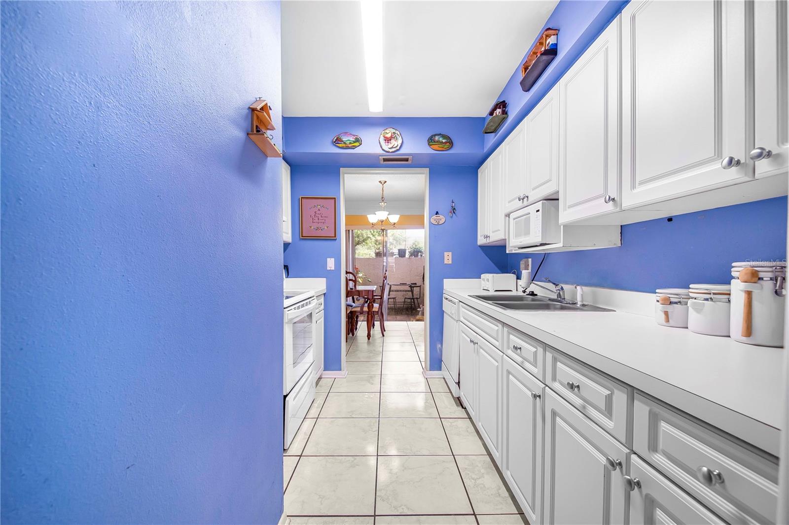 11857 NORTHTRAIL AVE, TEMPLE TERRACE, FL, 33617