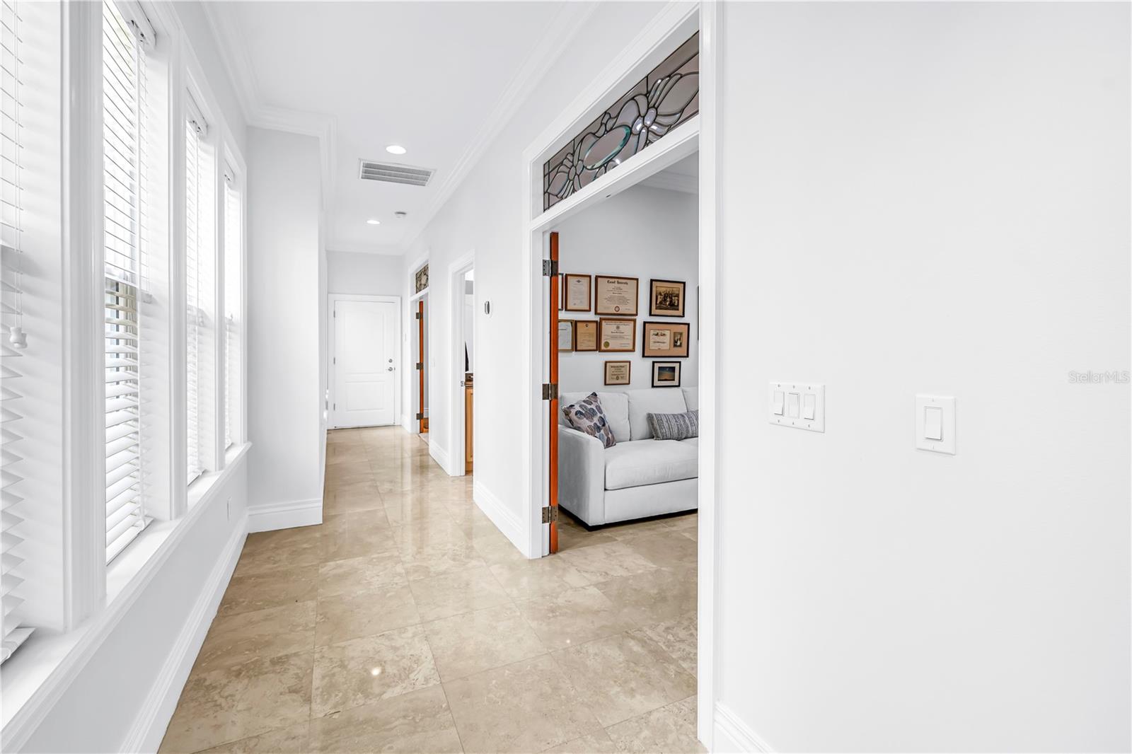 1133 ABBEYS WAY, TAMPA, FL, 33602